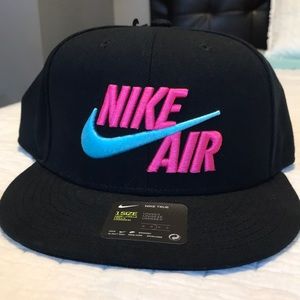 Nike Air Snapback Hat